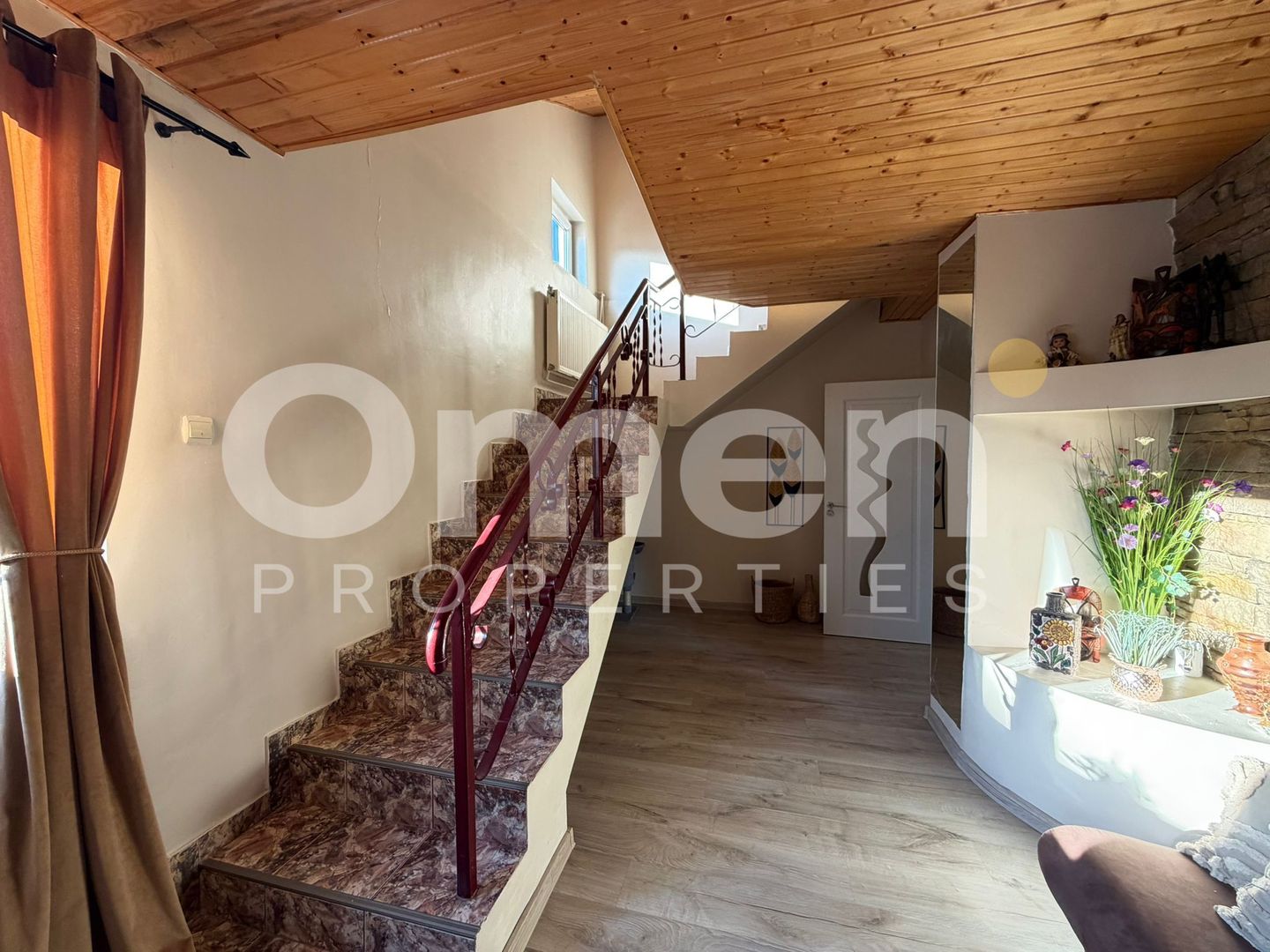 Casa individuala cu curte disponibila pentru vanzare, situata in zona centrala - Poză 7