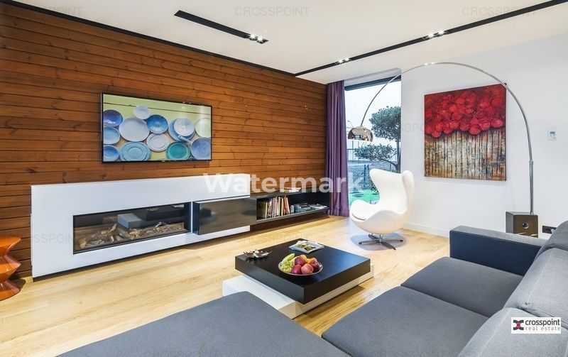 Casă / Vilă cu 6 camere de vânzare în zona Primaverii - Poză 2