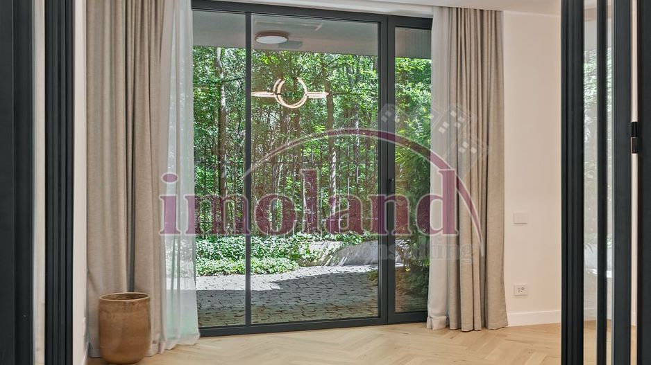 Vanzare - vila ultramoderna - vedere Padurea Baneasa - Iancu Nicolae - Poză 8