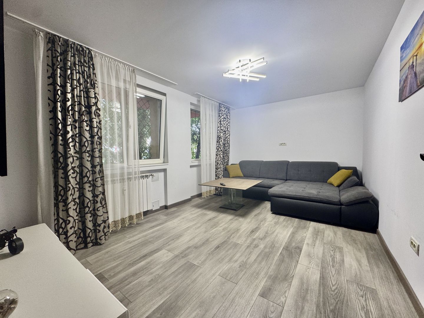 APARTAMENT 2 CAMERE | DECOMANDAT | PARCUL CIRCULUI - Poză 1