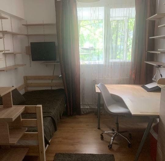 Inchiriez - 3 camere - renovat recent - anvelopat . - Poză 4