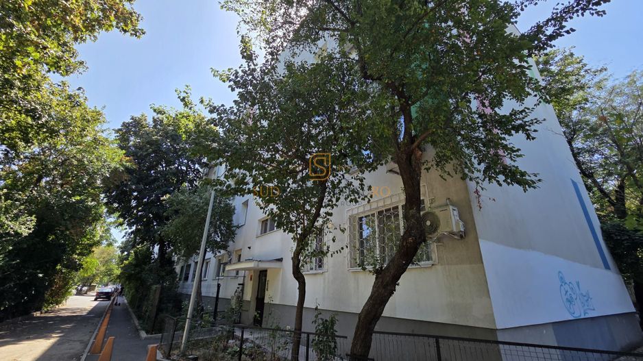 Apartament 2 camere decomandat de vanzare, Sos Berceni, Str Moldovita - Poză 2