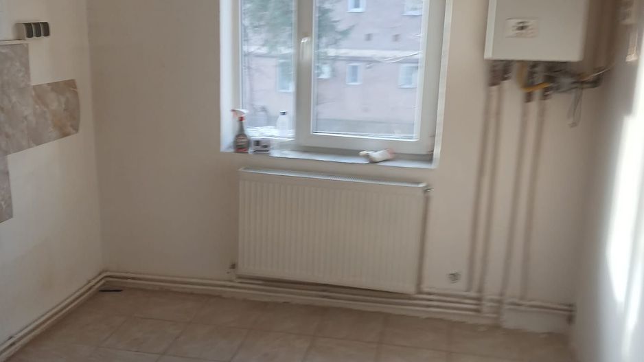 Apartament recent restructurat zona micro 14 - Poză 6