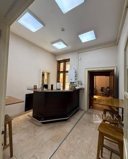 Spațiu de birouri Ultracentral in Palatul Széki - Poză 5