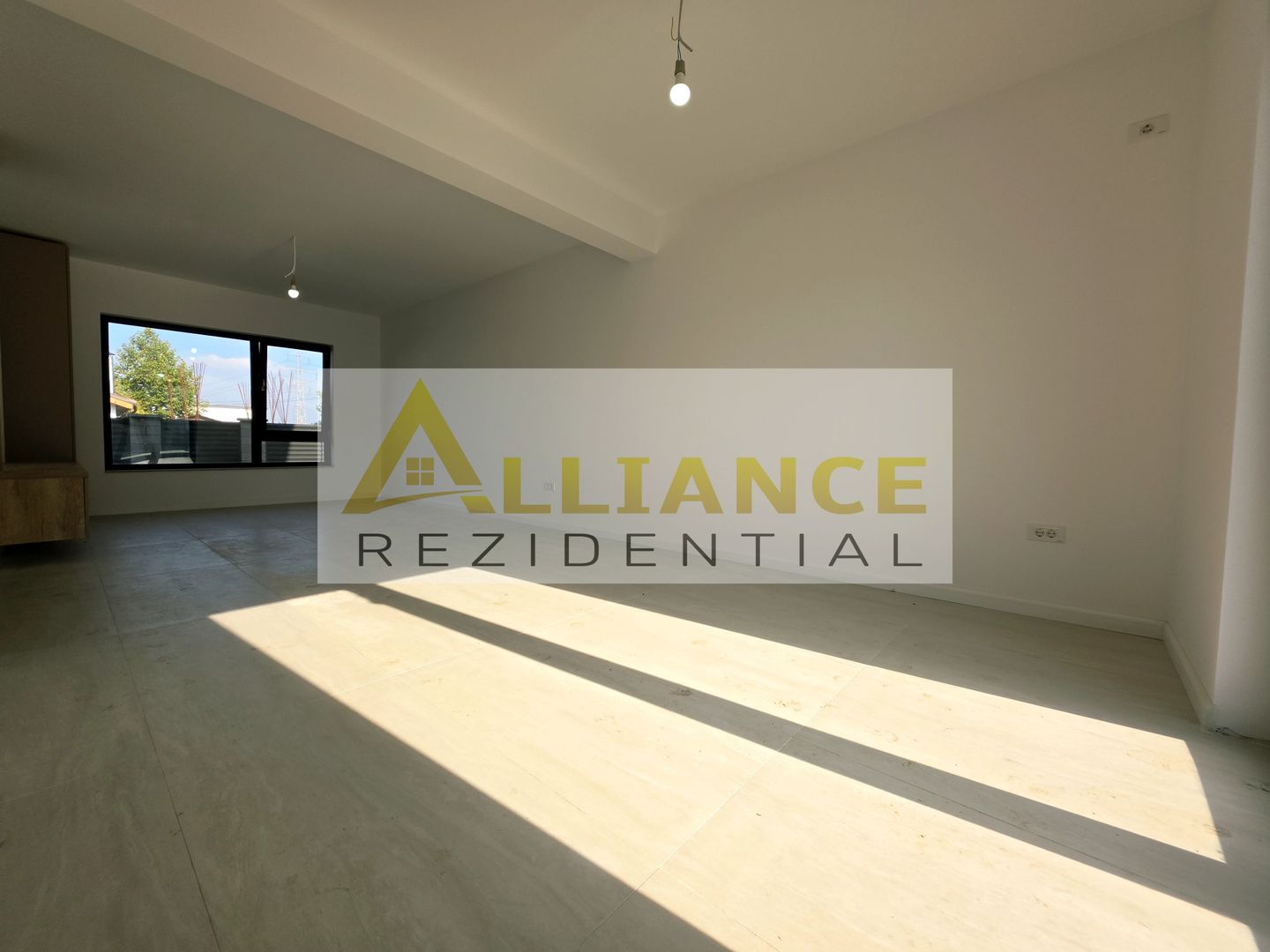 Vila 4 Camere | Mobilată si utilata | Curte amenajata - Poză 10