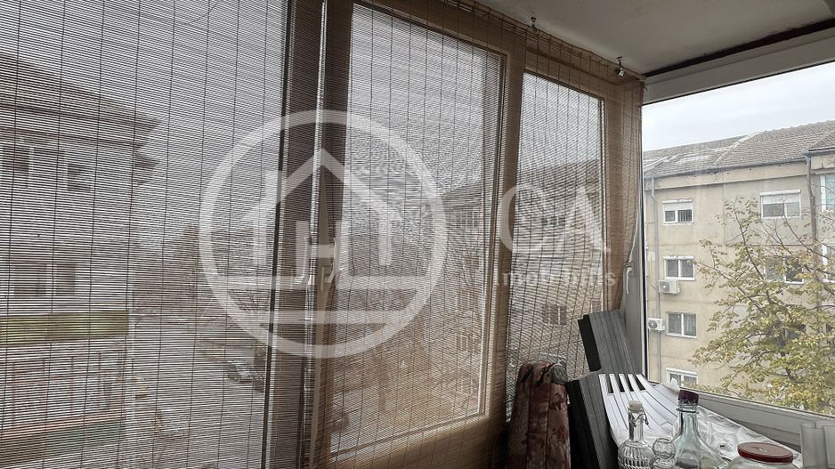 Apartament cu 3 camere de vanzare Leonardo Da Vinci, Nufarul, Oradea - Poză 9