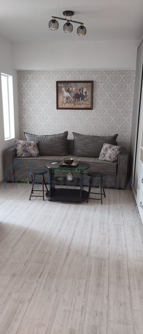 Închiriez apartament - Poză 1