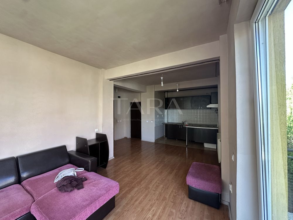 Apartament cu 2 camere și potențial excelent – Bună Ziua. - Poză 5