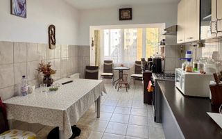 Apartament 3 camere de vânzare | etaj 2 | Bulevardul Traian - Poză 6