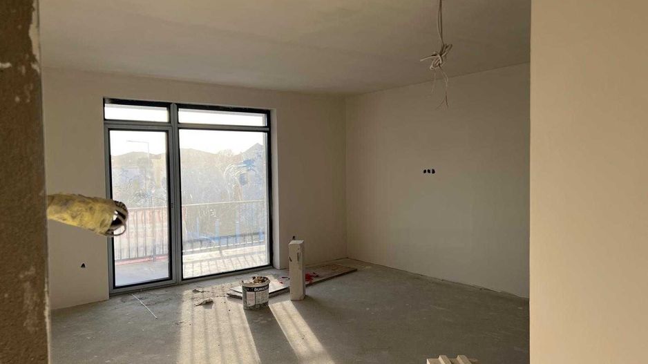 BRASADAS vinde ap 3 cam 2025 etaj 1 in zona Unirii. - Poză 2