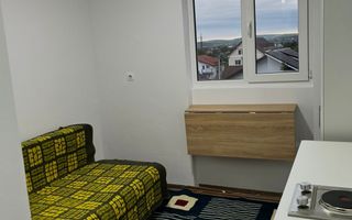 Garsonieră | Complet renovată | Etaj 3 | Zona Lacul lui Binder | Investiție - Poză 1
