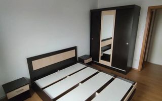 Apartament 3 camere, decomandat, renovat, etaj 5 - Centrala proprie - Poză 2