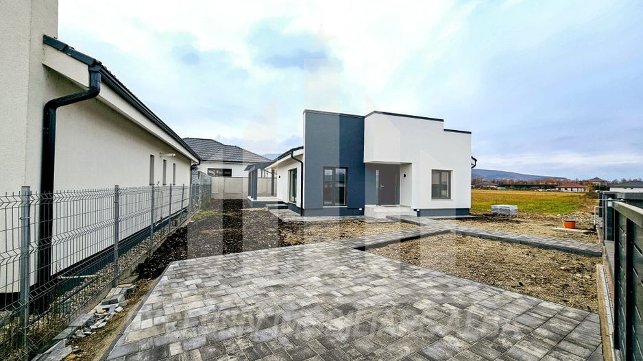 Casa individuala de vanzare, Alba-Micesti - Poză 1