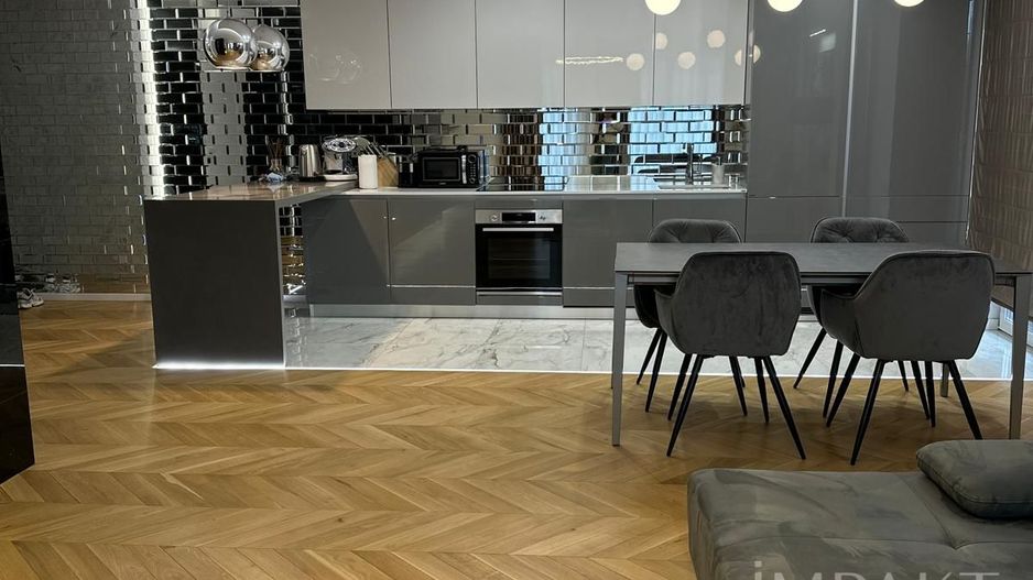 De inchiriat apartament 2 camere, central - LUX, zona The office - Poză 4