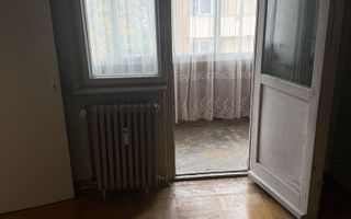 Apartament cu 2 camere, etaj 4/4, 7 Noiembrie - Poză 6