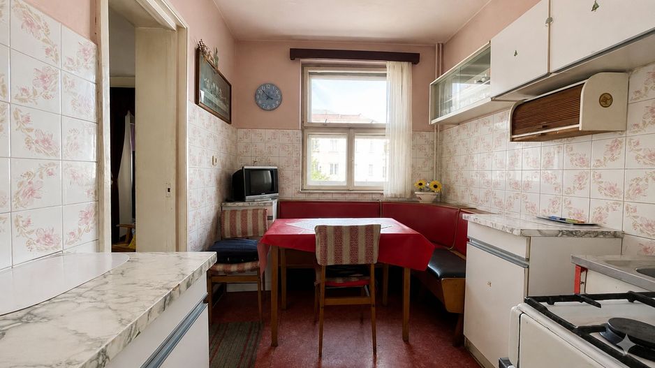 Apartament cu 3 camere, Rogerius, Etaj Intermediar - Poză 6