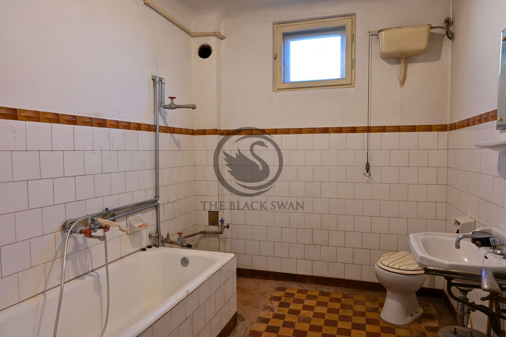 Casa cu 6 camere de vanzare | Zona Ultracentrala, Baicoi | Comision 0% - Poză 21
