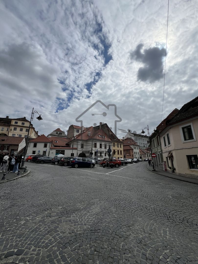 Ultracentral,4 camere , baie , bucătărie , terasă - Poză 6