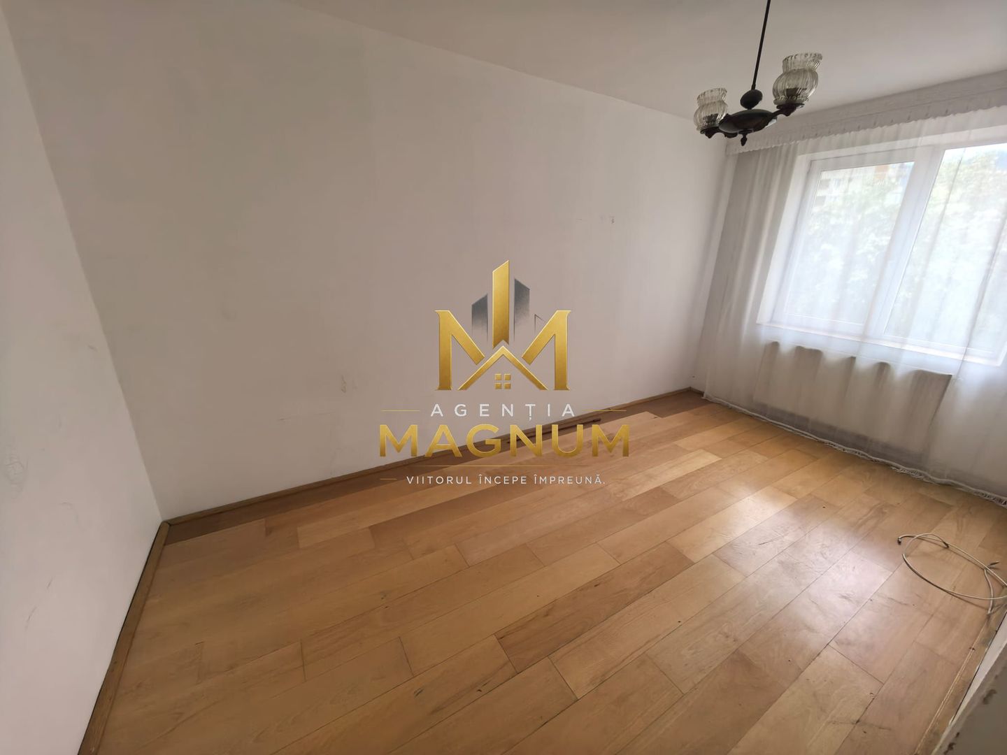 Apartament 3 camere de vânzare | Cuza Vodă | Zonă liniștită - Poză 3