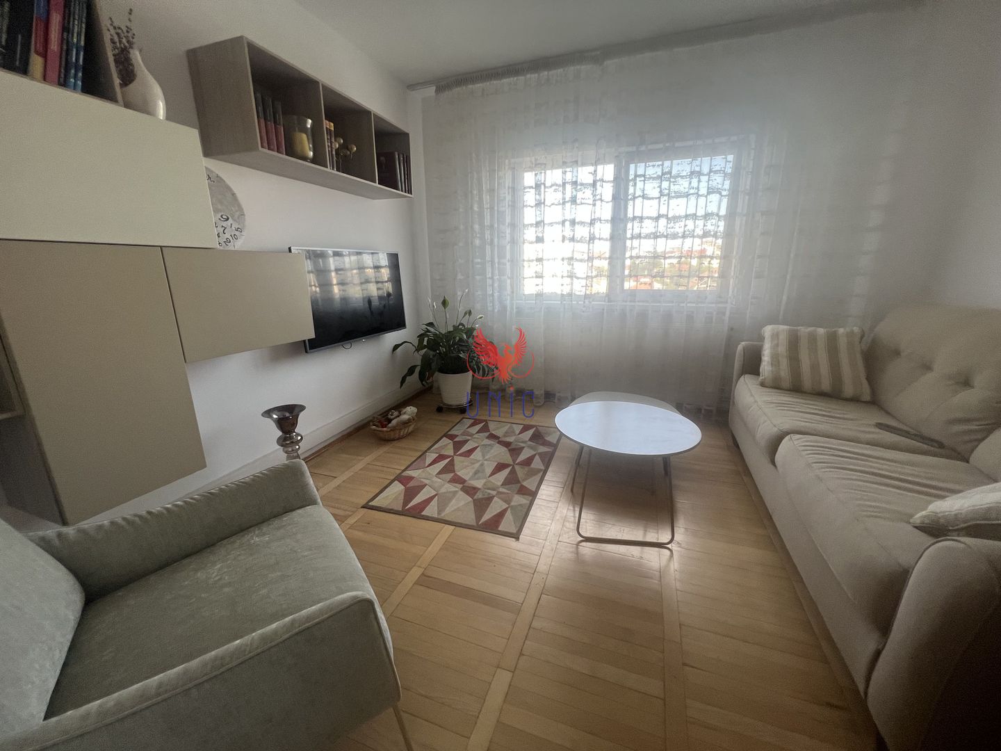 Apartament 3 camere 1 Mai M-uri zona Ciuperca - Poză 1