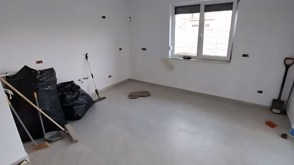 Locuinta individuala cu garaj- in stil mediteranean - Poză 7