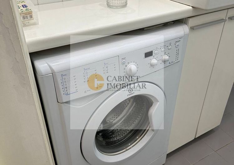 Garsoniera balcon frantuzesc -Universitate I Etaj 4 I Centrala proprie - Poză 6