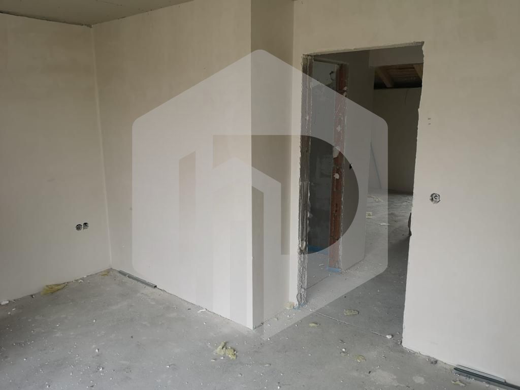 Duplex 4 Camere 2 Bai 2 locuri de parcare - Teren generos - Poză 11