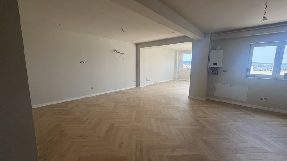 Penthouse superb LA CHEIE,Sibiu - Poză 5