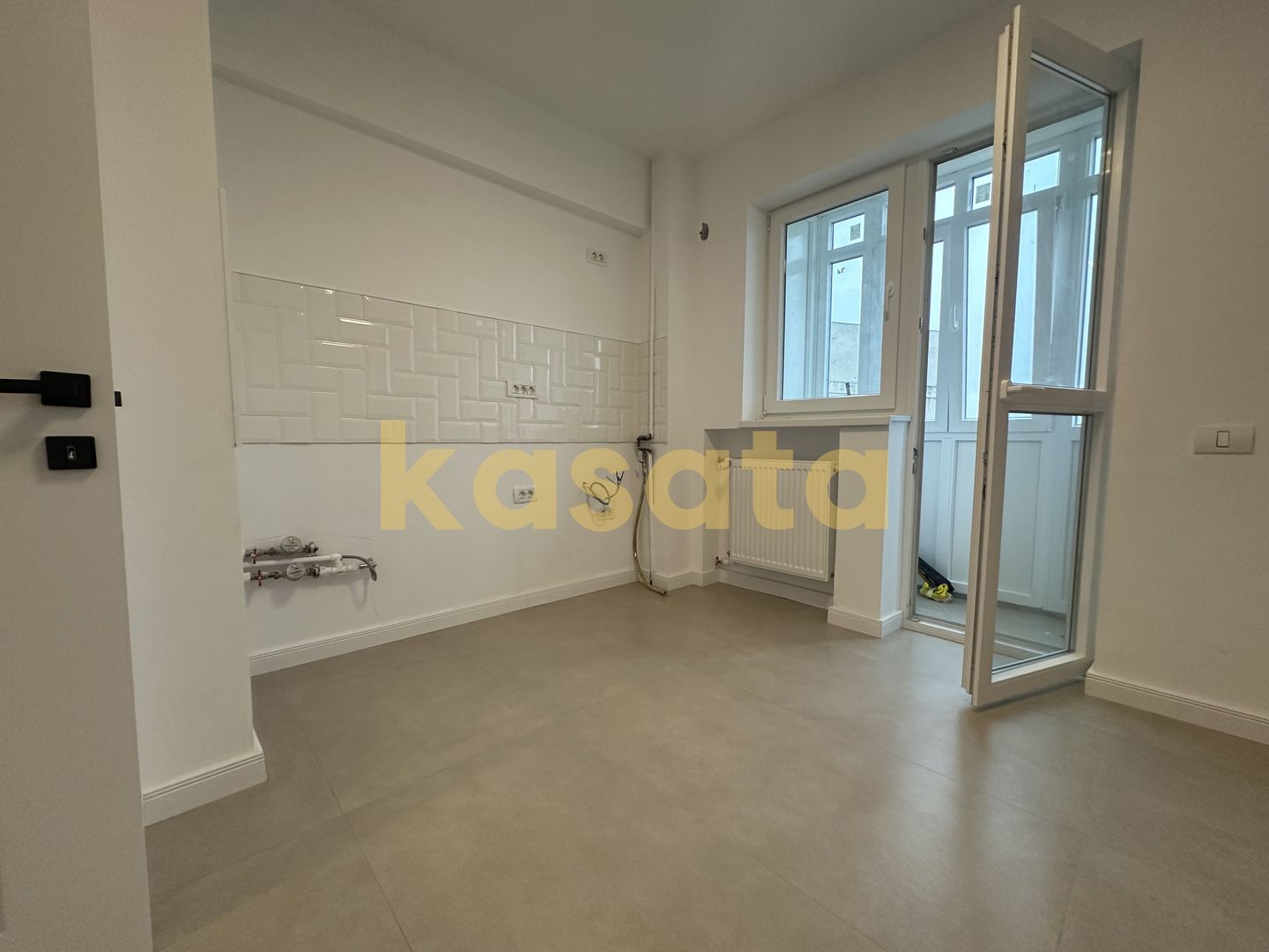 Apartament 3 Camere 🏡 | Universitate 📍| Centrală de Bloc 🔥 | Boxă - Poză 9