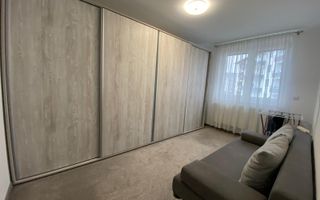 Casa tip duplex , pivnita, carport in Selimbar zona Brana - Poză 10