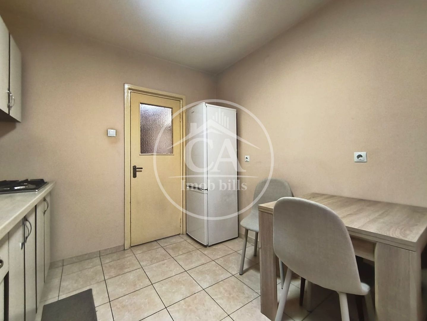 Apartament de vanzare cu 3 camere  in zona Centrala, Oradea - Poză 9