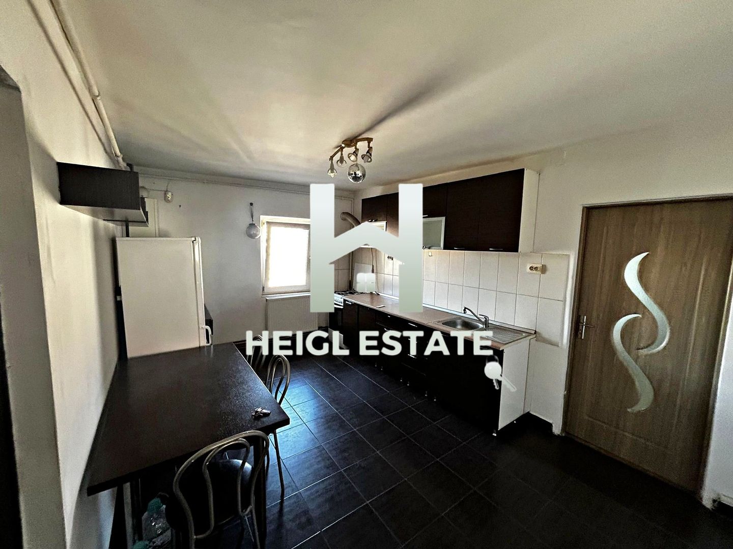 Apartament cu 2 camere de vânzare, zona Torontalului - Poză 7