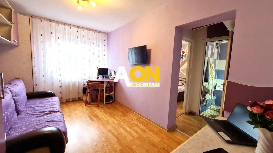 Aparatament 2 Camere, 32 mp, Semidecomandat, Zona Cetate - Poză 1