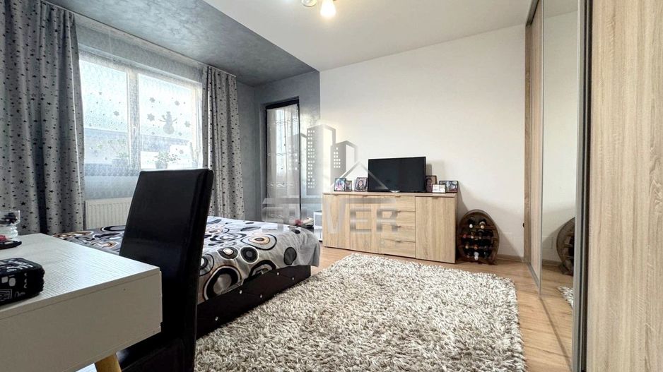 Apartament cu 2 camere/49mp/parcare cu CF/zona Eroilor. - Poză 2