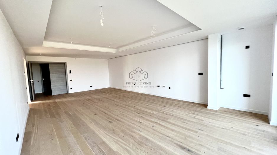 APARTAMENT DEOSEBIT CU 3 CAMERE LA VANZARE CU VEDERE LA LAC - Poză 3