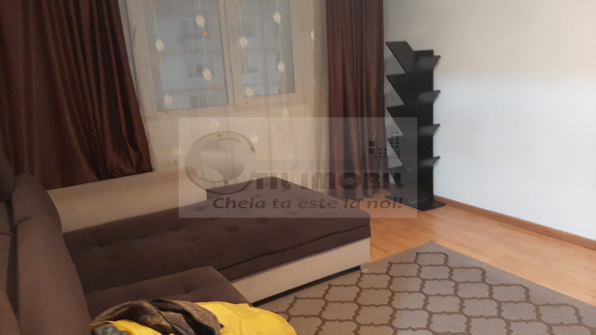 Apartament 2 camere semidecomandat – Piața Unirii, Centru, Iași - Poză 1