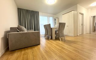 Apartament cu 3 camere la prima inchiriere! - Poză 1