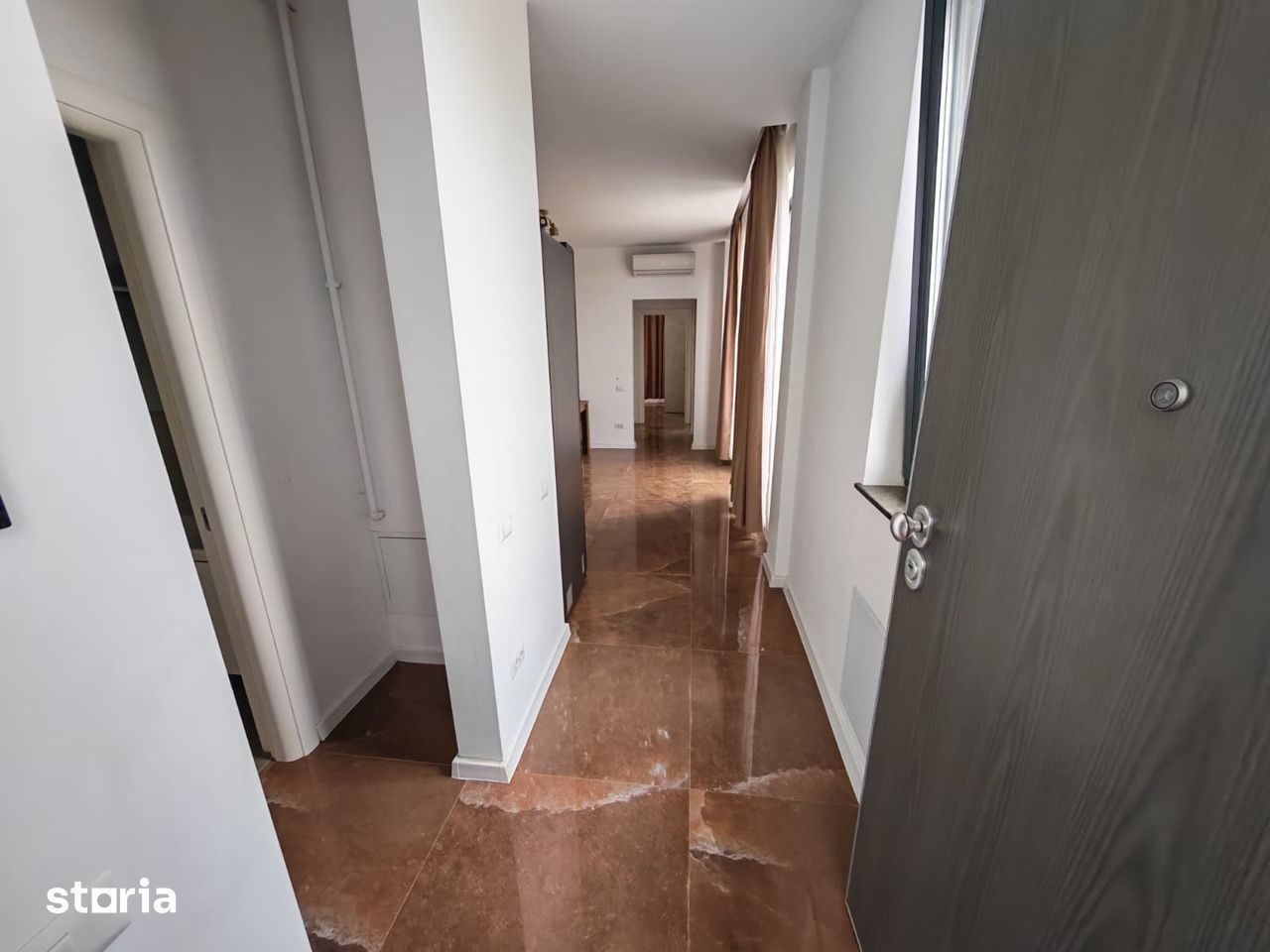 Penthouse 3 camere | Tunari | 2 terase generoase - Poză 11