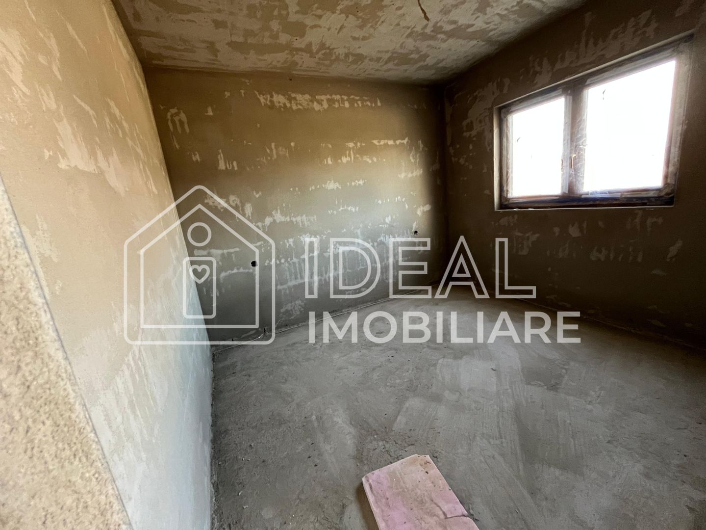 Duplex de vânzare - 125mpu și 230mp curte | Sura Mica - Poză 9