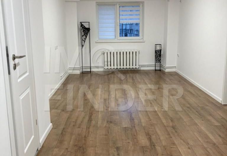 Spatiu birou 90 mp zona Piata Cipariu - Poză 3