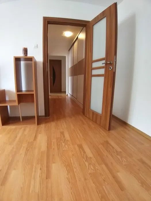 AP. 2 CAMERE TITAN, BLOC REABILITAT, METROU 10 MIN, BUCATARIE INCHISA - Poză 3