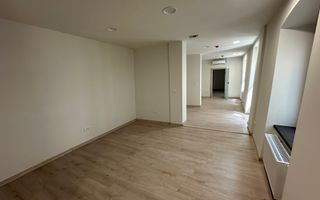 Spatii de birouri Ultracentral suprafață  de 66.7  mp - Poză 1