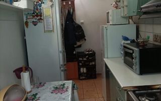 Apartament 3 camere, zona Primaverii, etaj 1 - Poză 4
