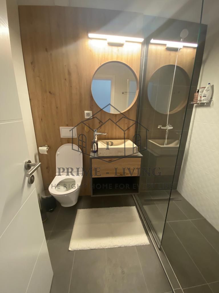 Vila in complex imobiliar - Poză 11