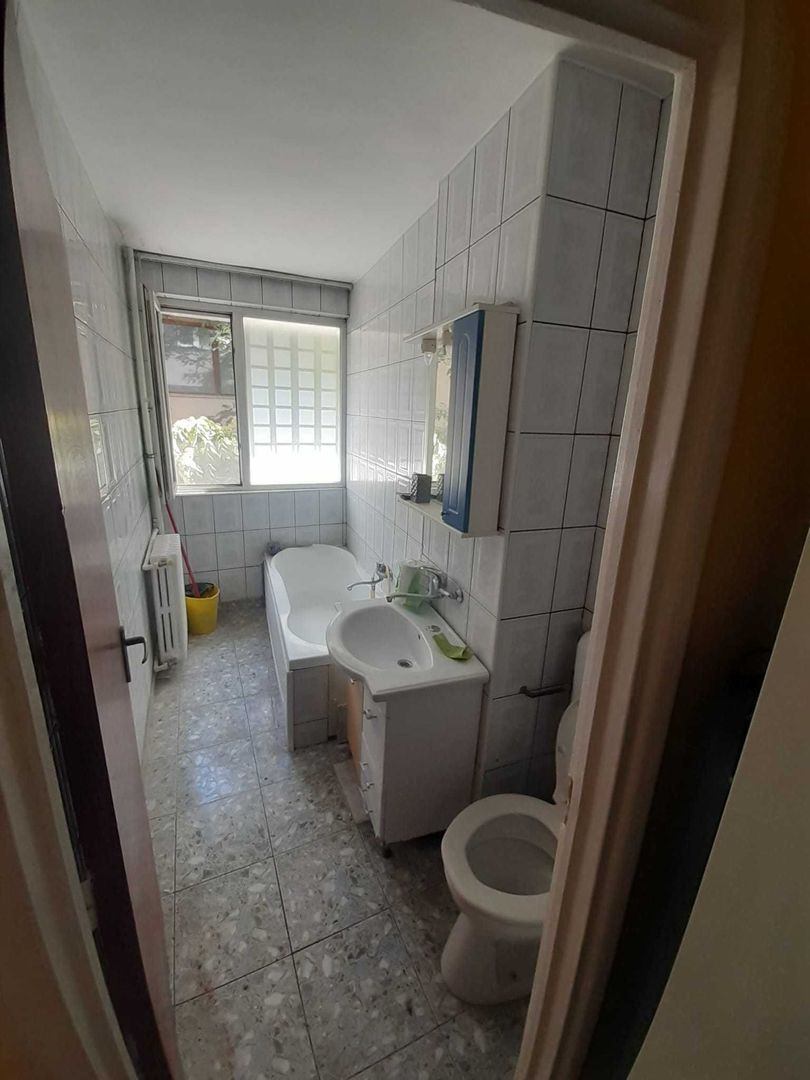 De Inchiriat Apartament 3 Camere Romana - Universitate sect 1 - Poză 5