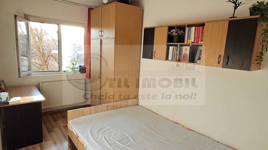 Apartament 3 camere  Podu Ros- 350 EURO - Poză 3
