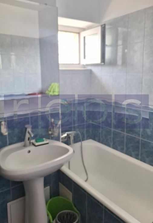 DE VÂNZARE APARTAMENT 4 CAMERE – CALEA VICTORIEI – BLOC REABILITAT - Poză 6
