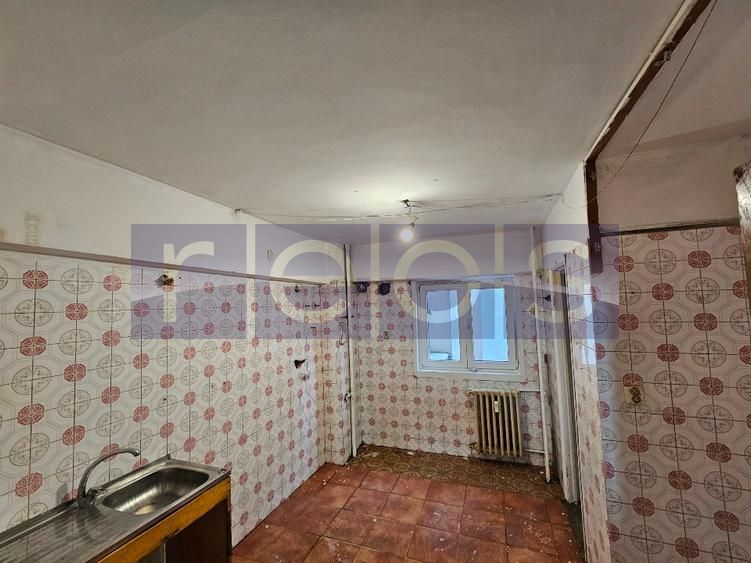 Apartament 4 camere vis - vi- de ASE - Dorobanti-Piata Romana - Poză 4