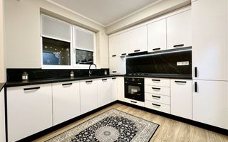 Apartament ultrafinisat 2 camere balcon 7.37 mp utili in Cristian - Poză 4