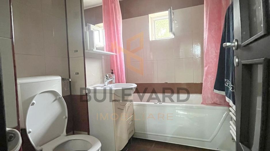 Apartament 3 camere etaj 1, zona centrala! - Poză 7